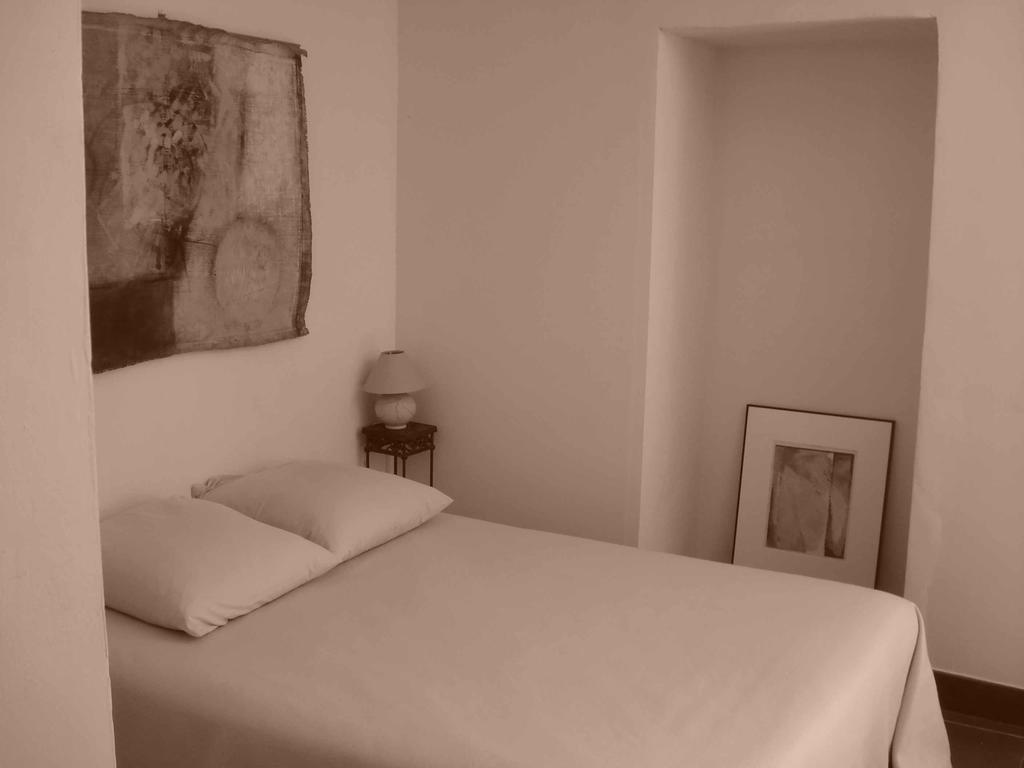 La Maison Du Ruisseau Conilhac-Corbieres Номер фото